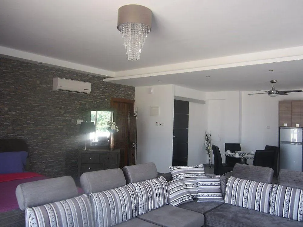 Marina Apartments 211 Larnaca