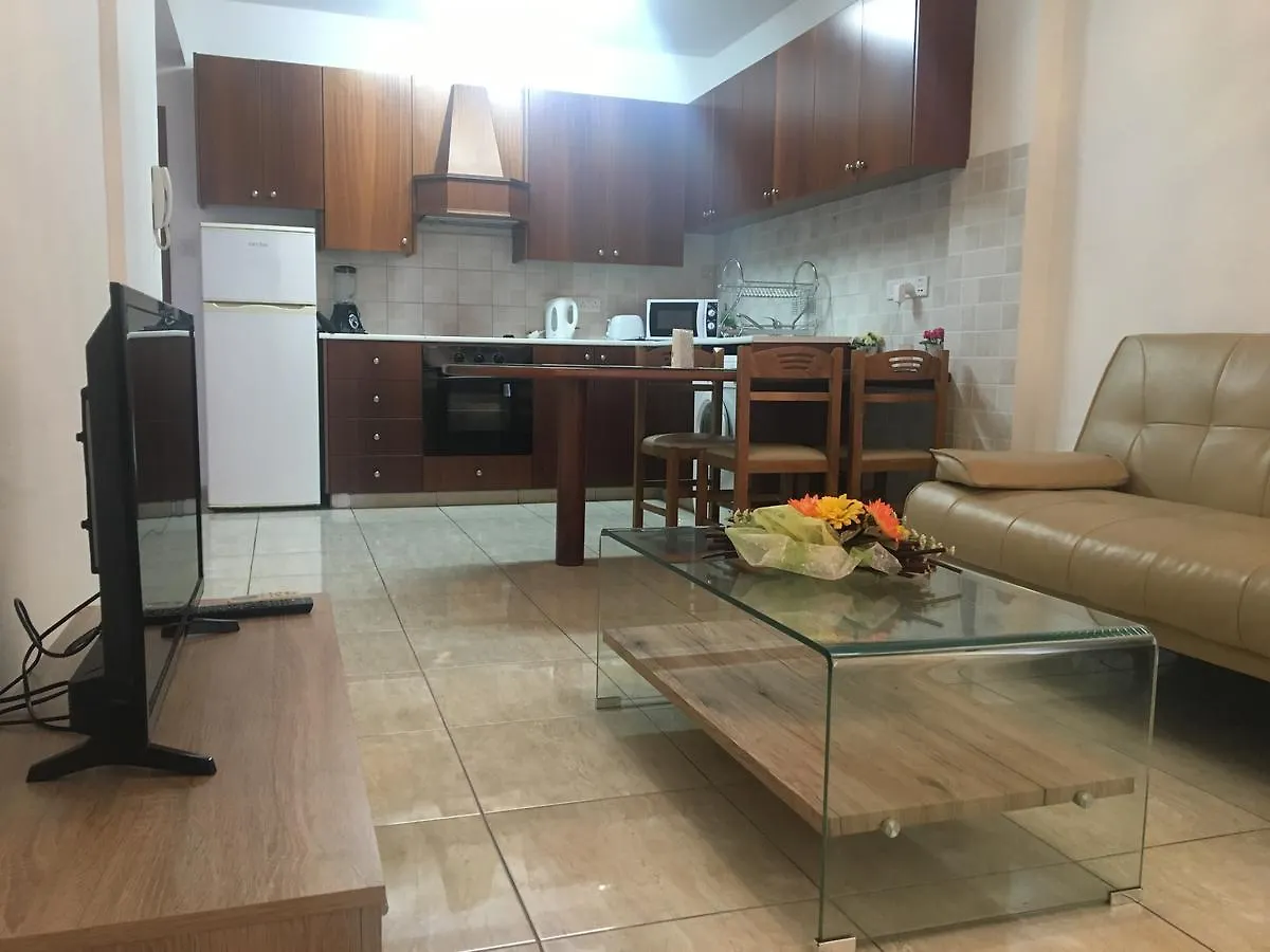 Marina Apartments 211 Larnaca